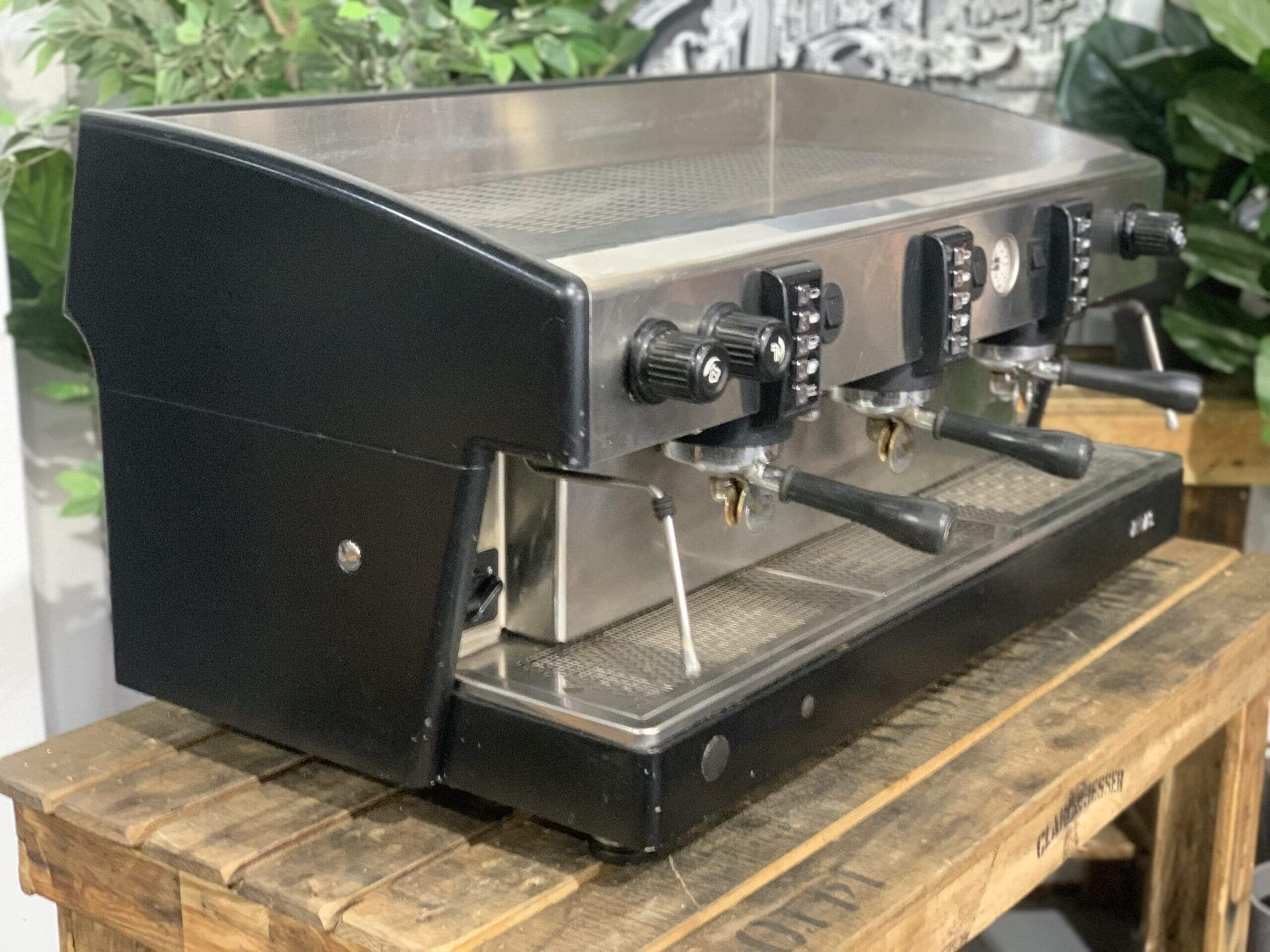 Wega Atlas EVD - 3 Group Commercial Espresso Machine - Black