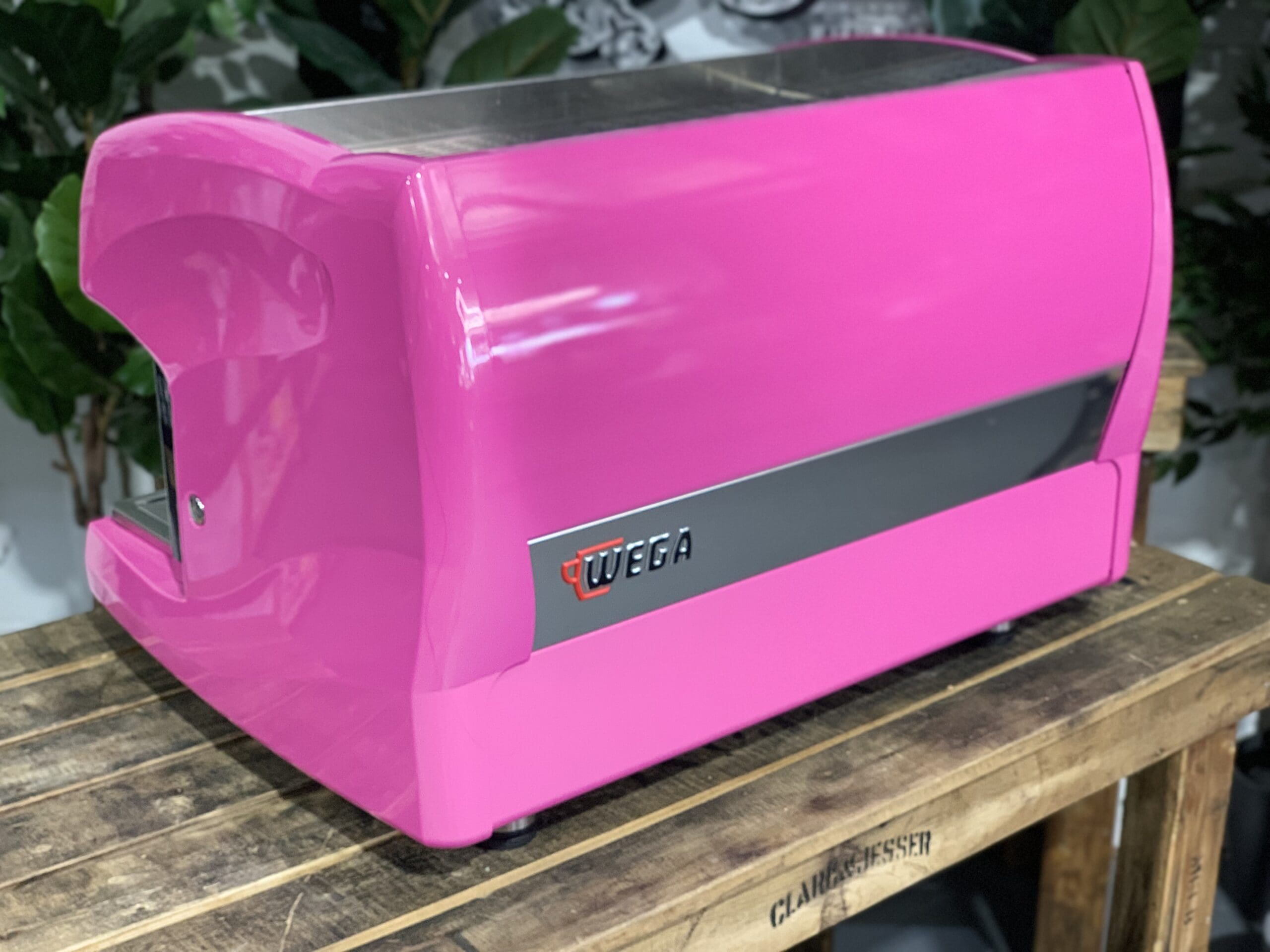 Wega Polaris 2 Group Low Cup Hot Pink