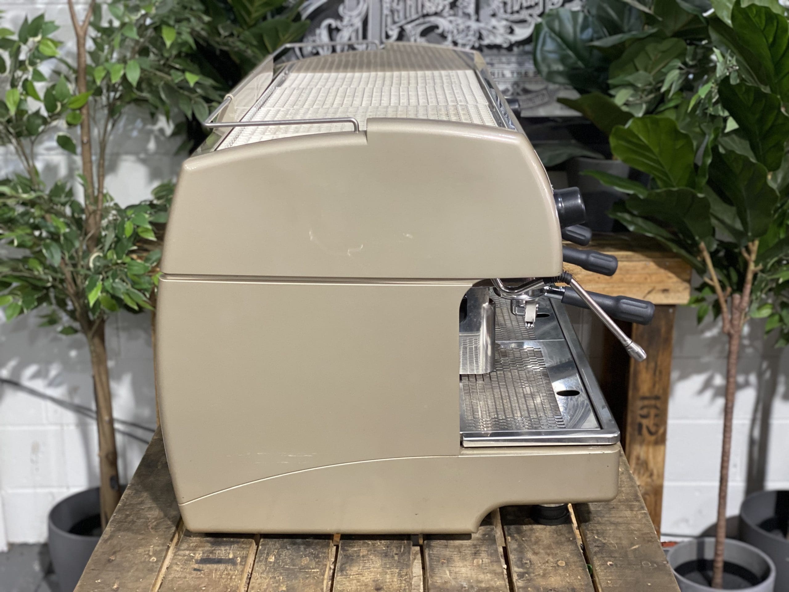 Wega Sphera 3 Group Sand