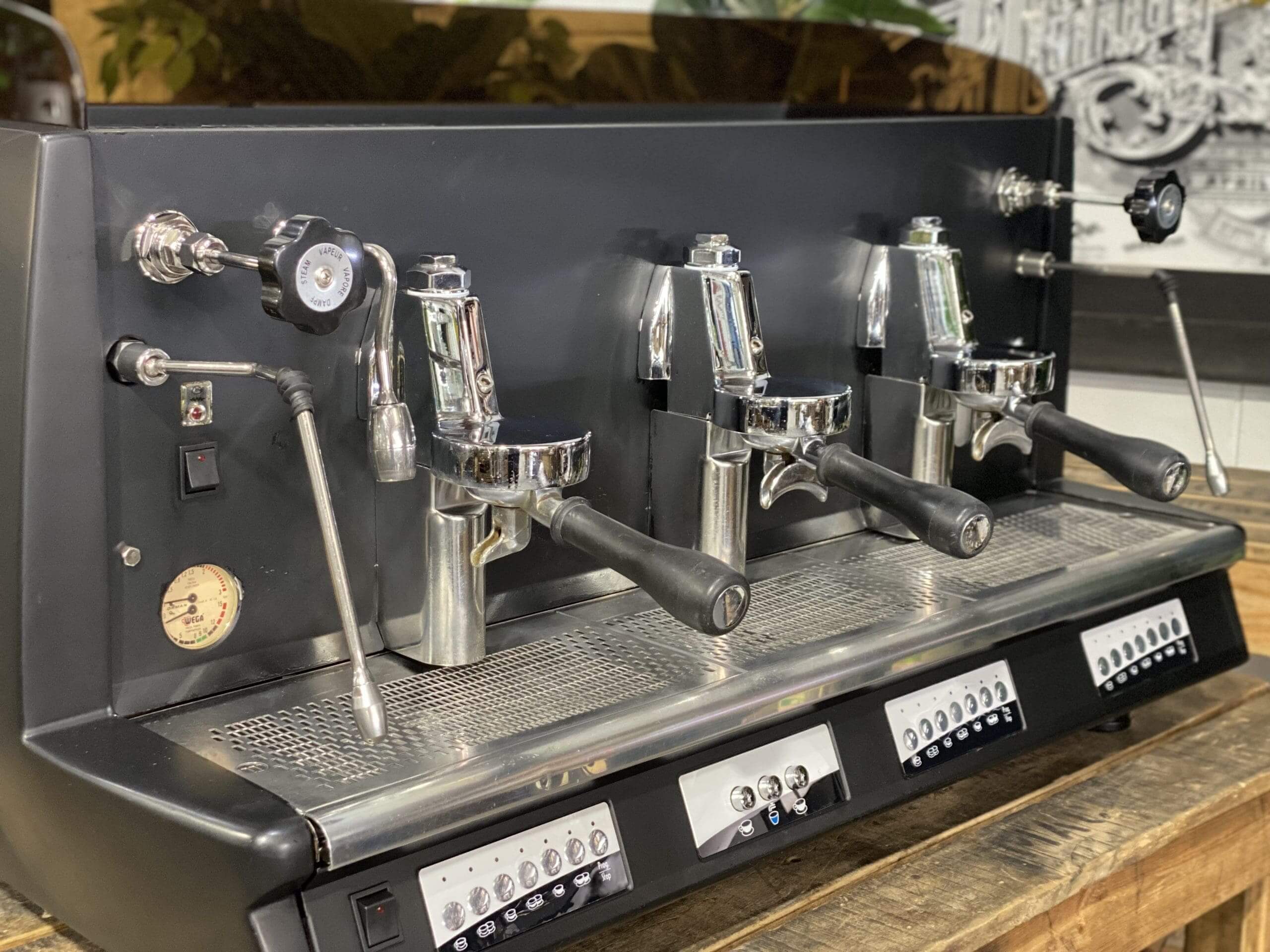 Wega Vela Vintage - 3 Group Commercial Espresso Machine - Black