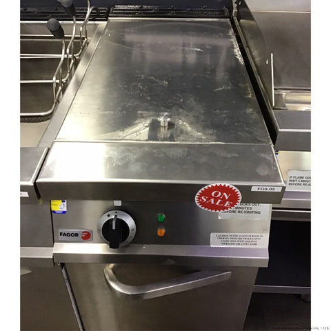 Ex-showroom: Fagor 900 series NG deep fat fryer - FG9-05-VIC981