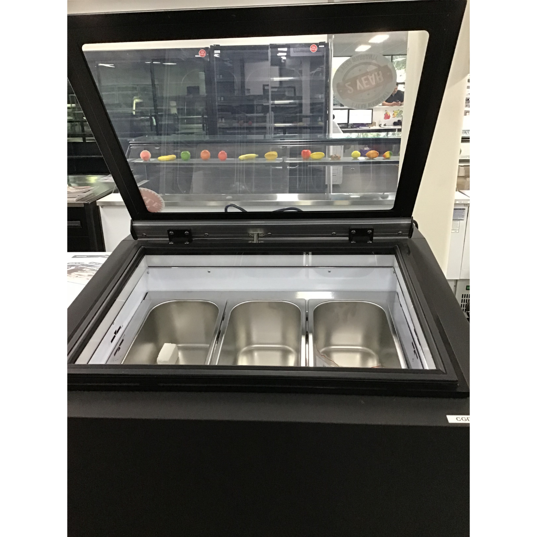 CLEARANCE - Bonvue Bench Top Gelato / Ice cream Display Showcase - CGD-03B-VIC1011