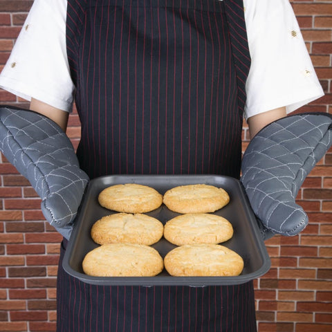 Vogue Flame Retardant Charcoal Oven Mitt 430mm - CL582