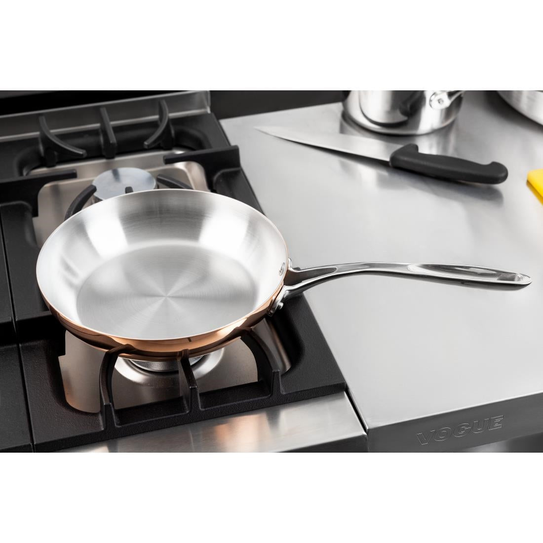 Vogue Copper Tri-Wall Frying Pan 240mm - CM679