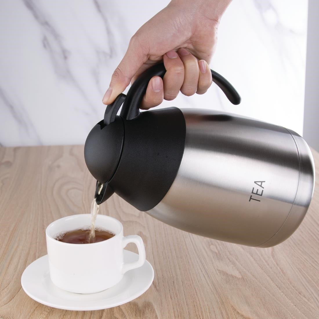 Olympia Insulated Tea Jug with Domed Lid 1500ml - DL160