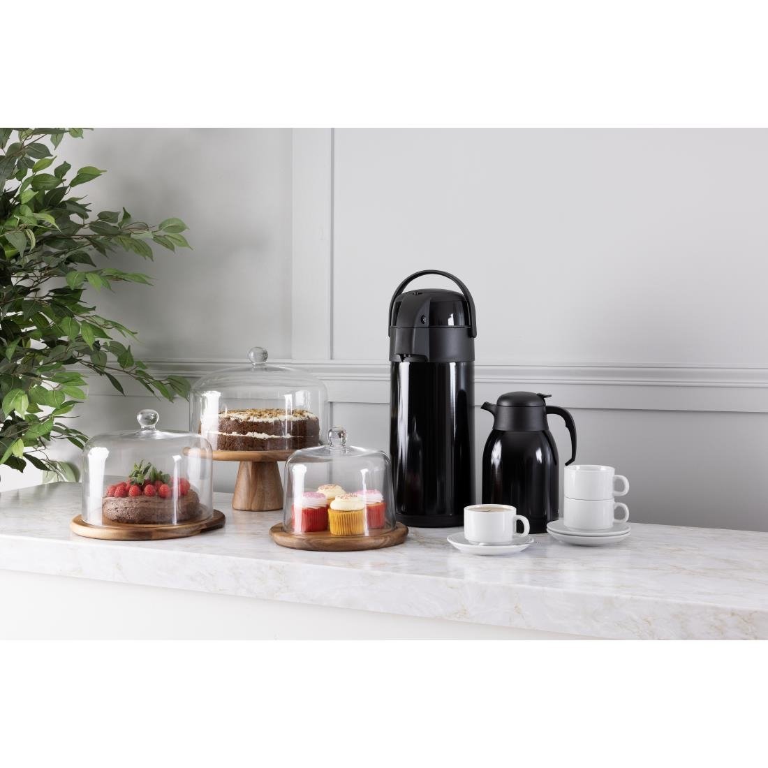 Olympia Vacuum Jug Black 2Ltr - DM184