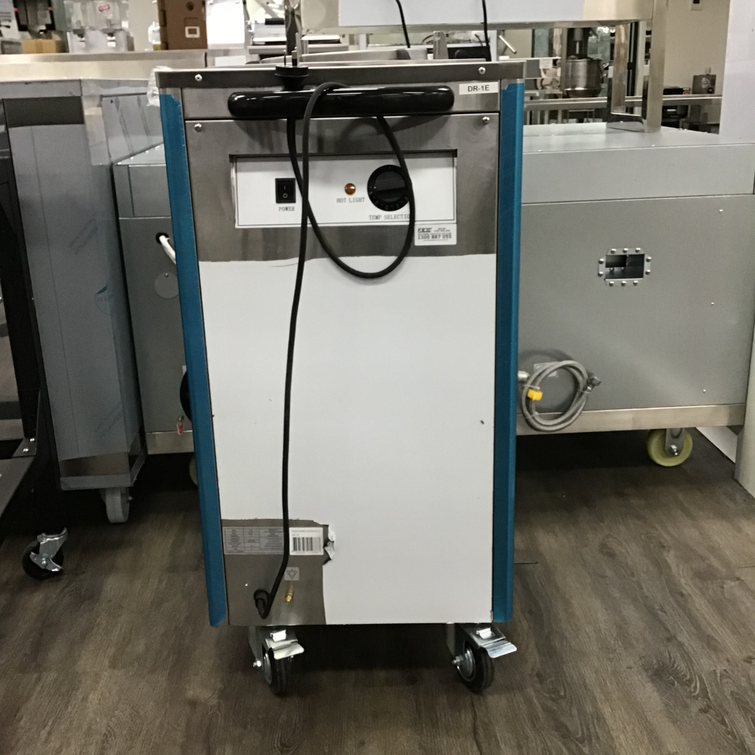 CLEARANCE - Elementry Single Mobile Plate Lowerator - DR-1E-1023-VIC1023