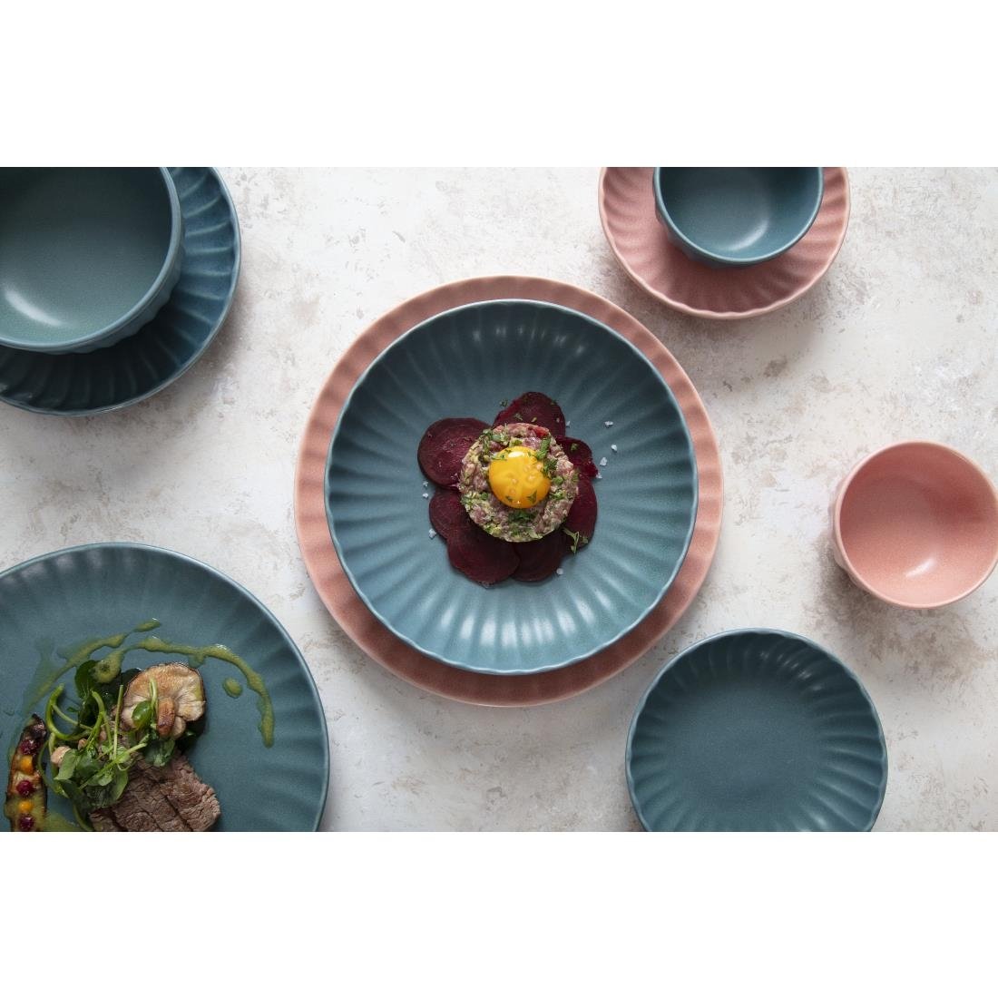 Olympia Corallite Plates Peach - 280mm (6 pack) - FU212