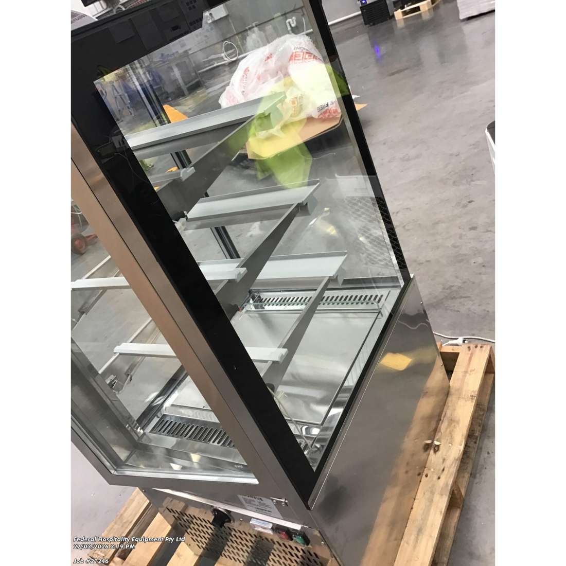 CLEARANCE - Bonvue Heated Display Cabinet - H-SF820V-NSW2177