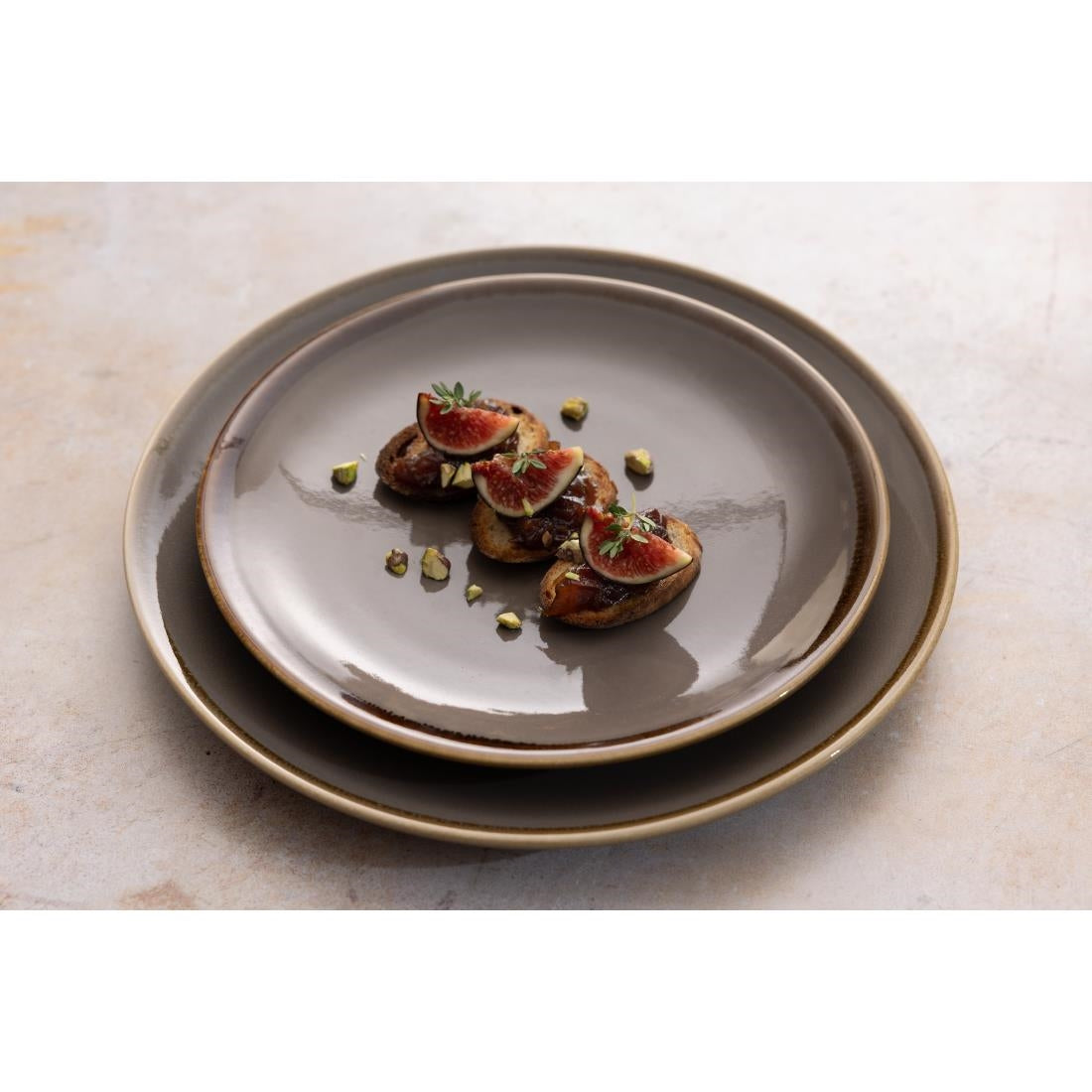 Olympia Kiln Round Coupe Plate Smoke 230mm - HC387