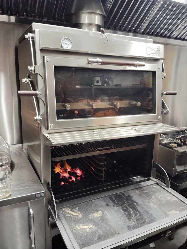 Pira 90 D Silver Charcoal Oven - 170.105