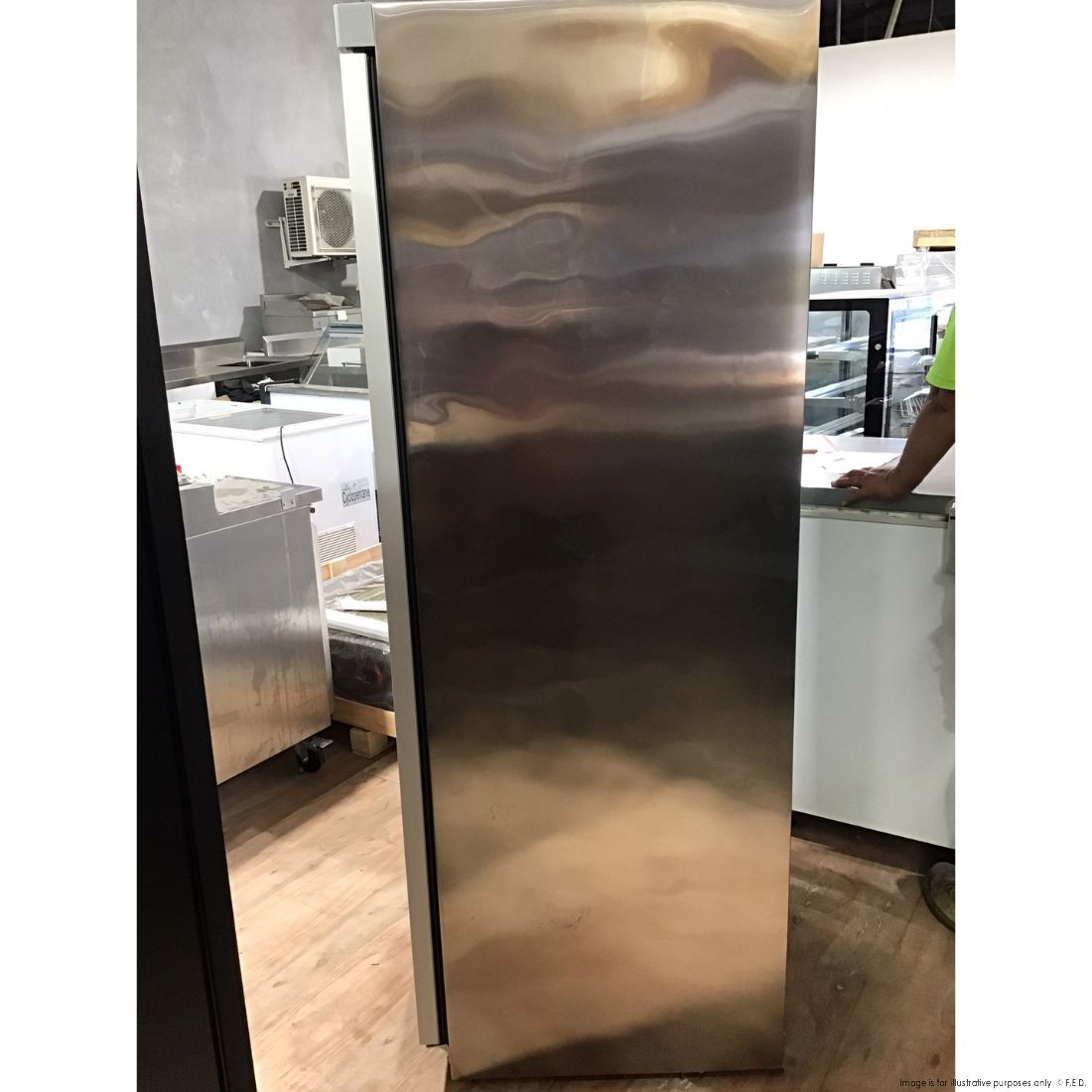 CLEARANCE - Display Fridge with Glass Door HR600G S/S-QLD318