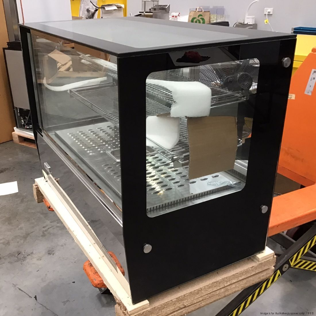 Ex-Showroom: Bonvue Counter Top Square Glass Hot Food Display - GN-900HRT-NSW2142