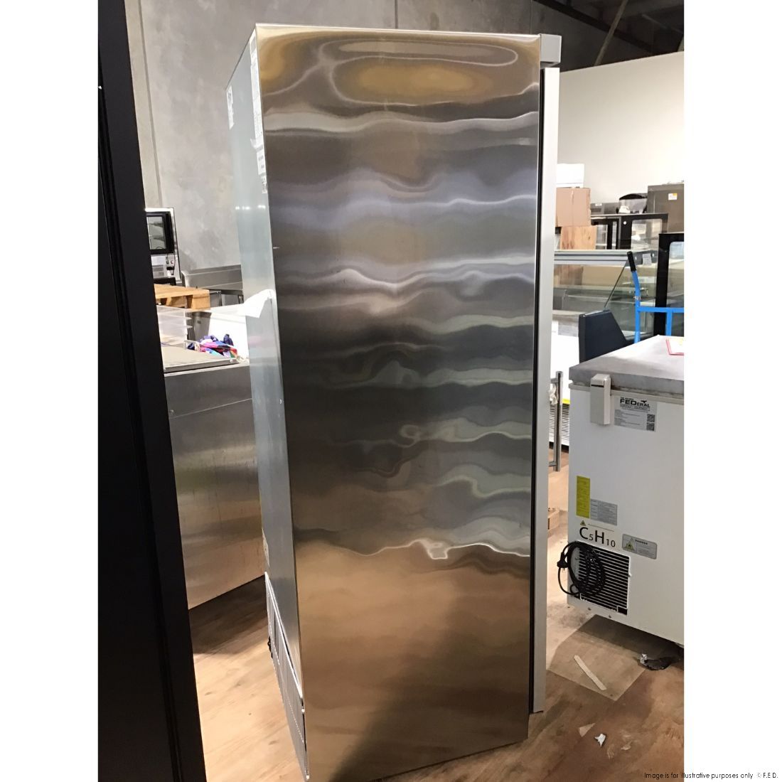 CLEARANCE - Display Fridge with Glass Door HR600G S/S-QLD318