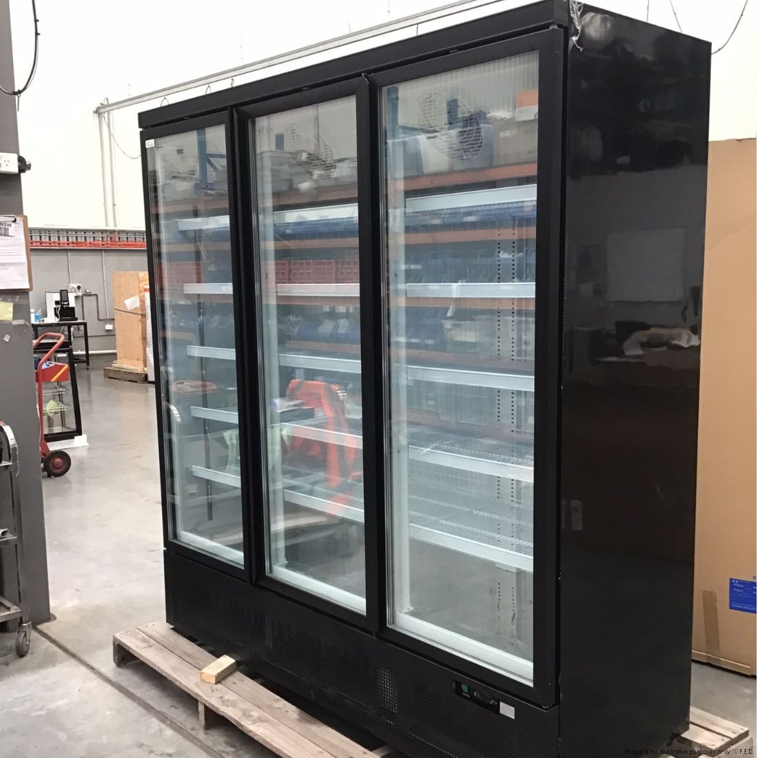 CLEARANCE - Thermaster Triple Door Supermarket Freezer - LG-1500BGBMF-NSW2114