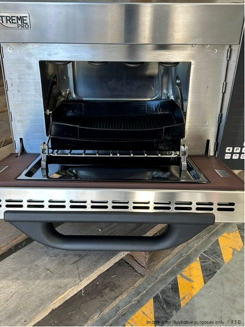 CLEARANCE - ExtremePro 4L Speed Oven - NP-MWO-SA11-Mar