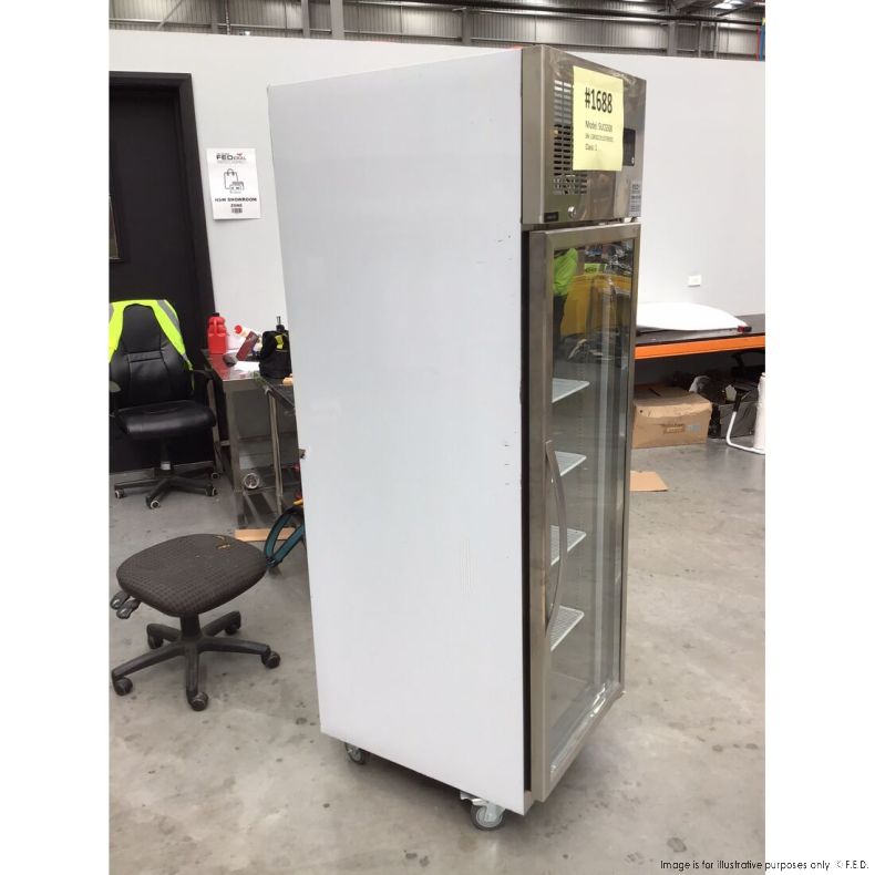 Ex-showroom: Single Door Upright Display Fridge SUCG500-NSW1688