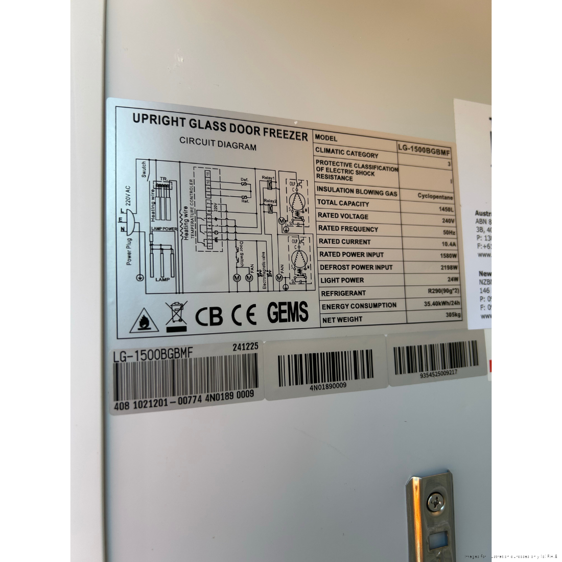 CLEARANCE - Thermaster Triple Door Supermarket Freezer - LG-1500BGBMF-QLD126