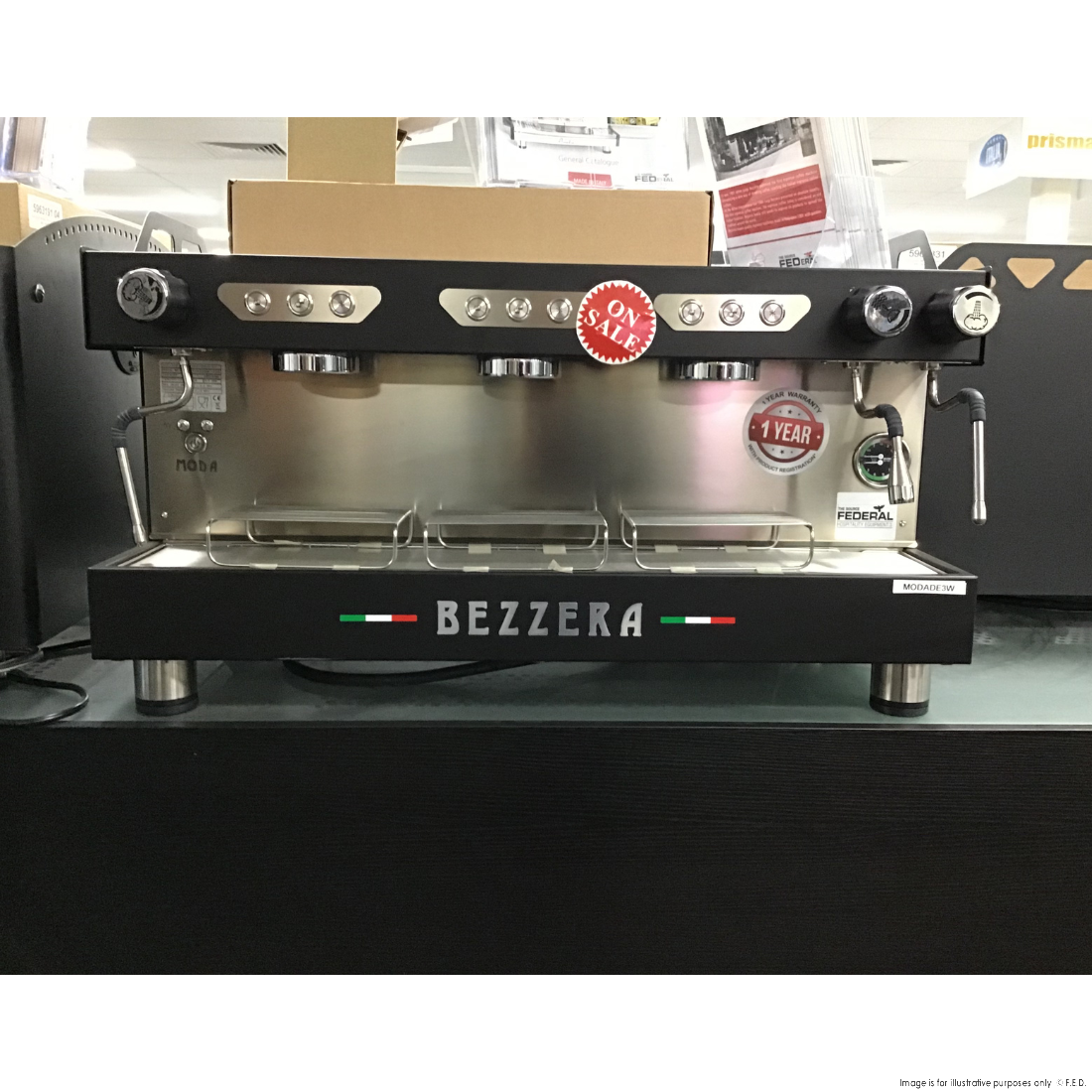 CLEARANCE - Bezzera MODA DE 3 Group Espresso Machine White - MODADE3W-VIC1050