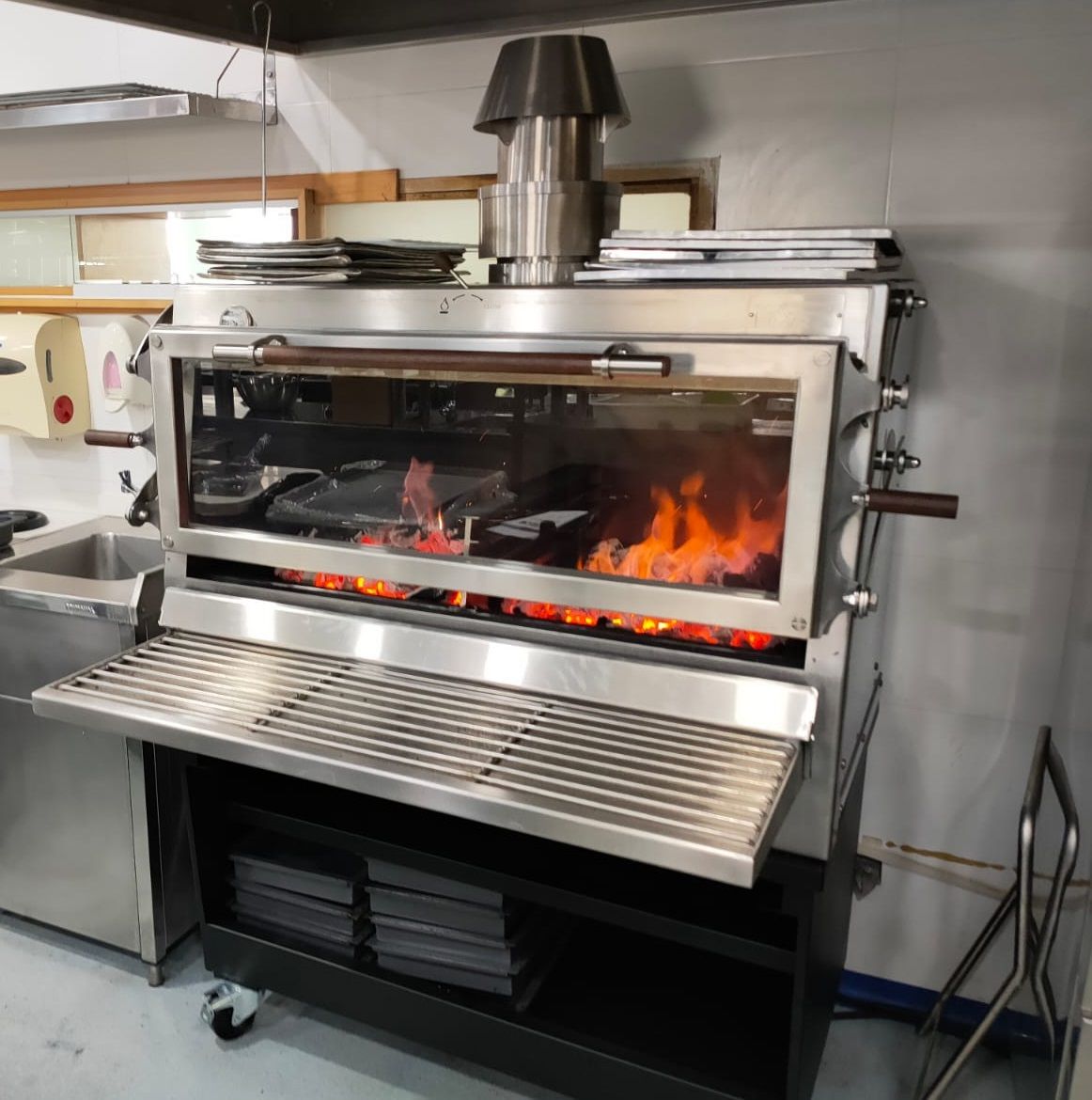 Pira 120 Silver ED Charcoal Oven - 120.107