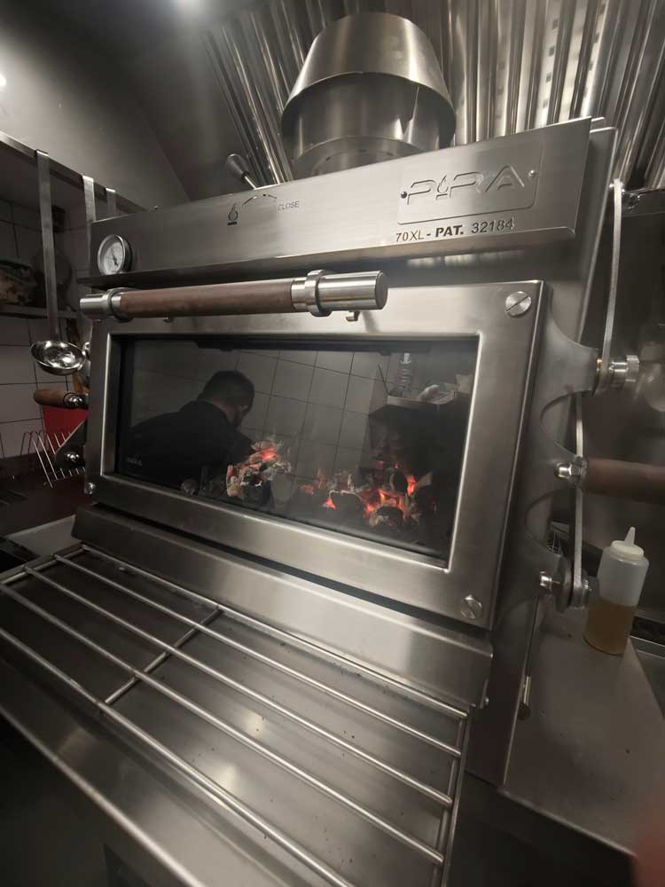 Pira 70 XL Silver ED Charcoal Oven - 480.107