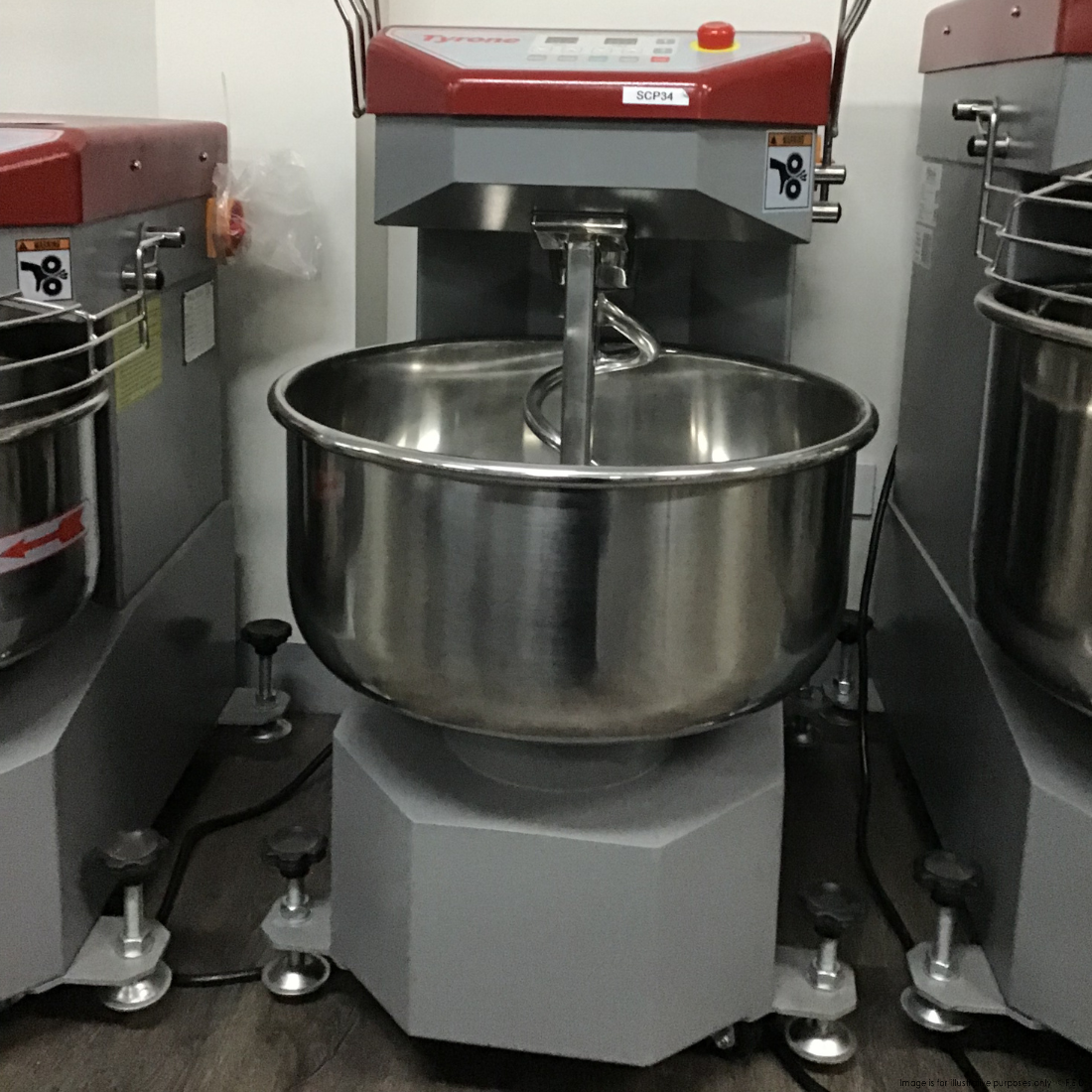 CLEARANCE - Tyrone Fixed Head Heavy Duty 34L Spiral Mixer - SCP34-VIC1068