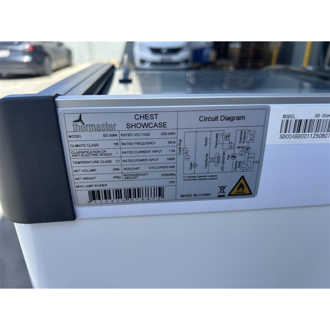 CLEARANCE - Thermaster Heavy Duty Supermarket Glass Sliding Lid Freezers 303L - SD-306k-QLD145