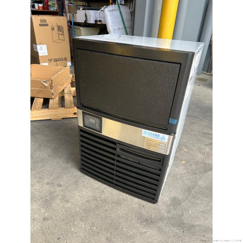 CLEARANCE - Blizzard Under Bench Ice Maker Air Cooled - SN-80P-QLD124