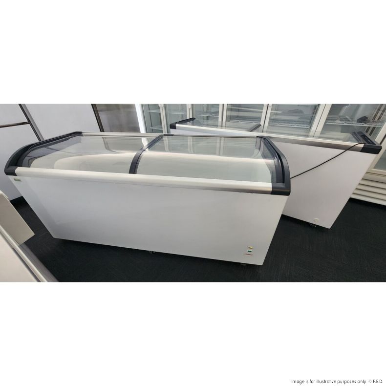 2NDs: Thermaster Two glass sliding lids chest freezer with castors - ST545-QLD237