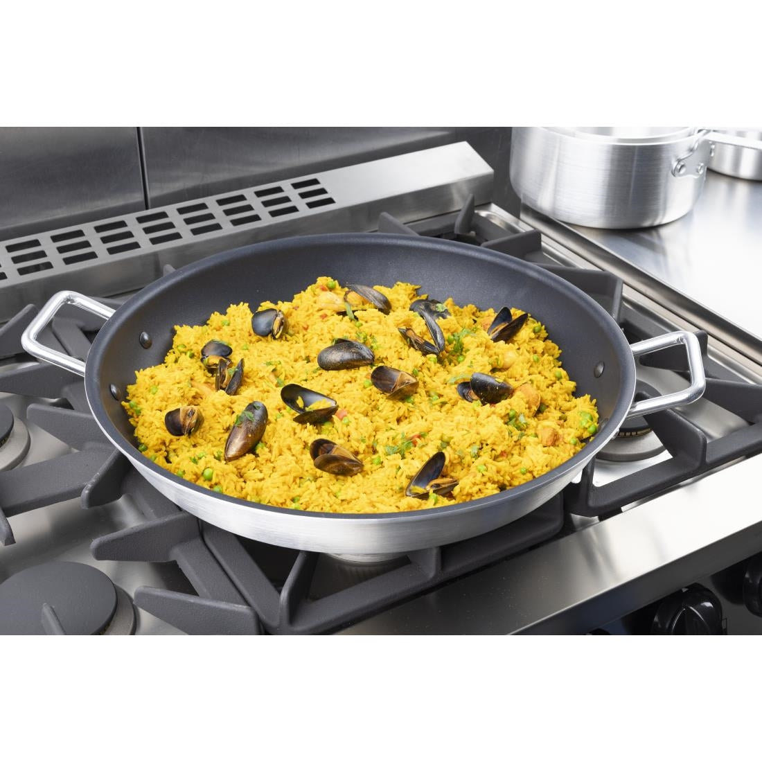 Vogue Aluminium Non-Stick Teflon Paella Pan 450mm - T369