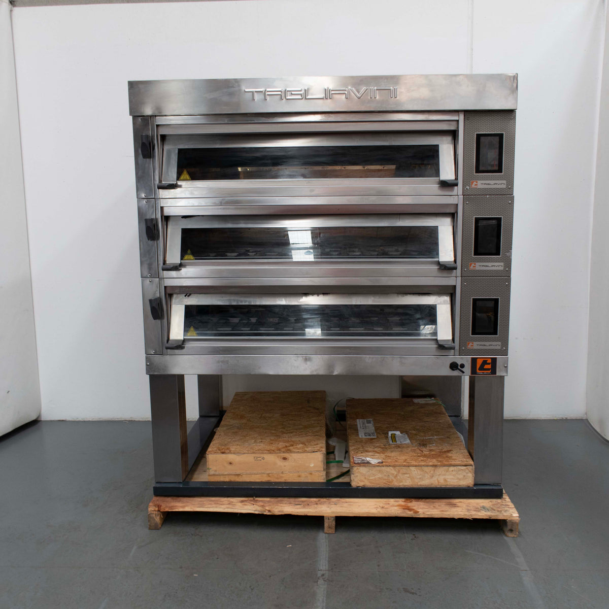 Tagliavini EMT 3/4676  3 Deck Pizza Oven with Stand - 861549
