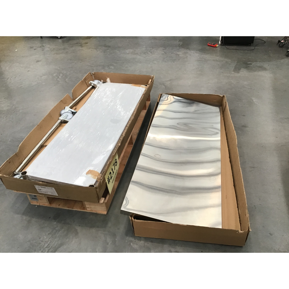 CLEARANCE - Mobile Workbench - WBM7-1800/A-NSW2178