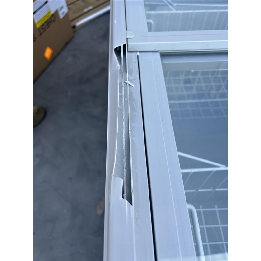 CLEARANCE - Thermaster Heavy Duty Chest Freezer with Glass Sliding Lids - WD-520F-QLD143