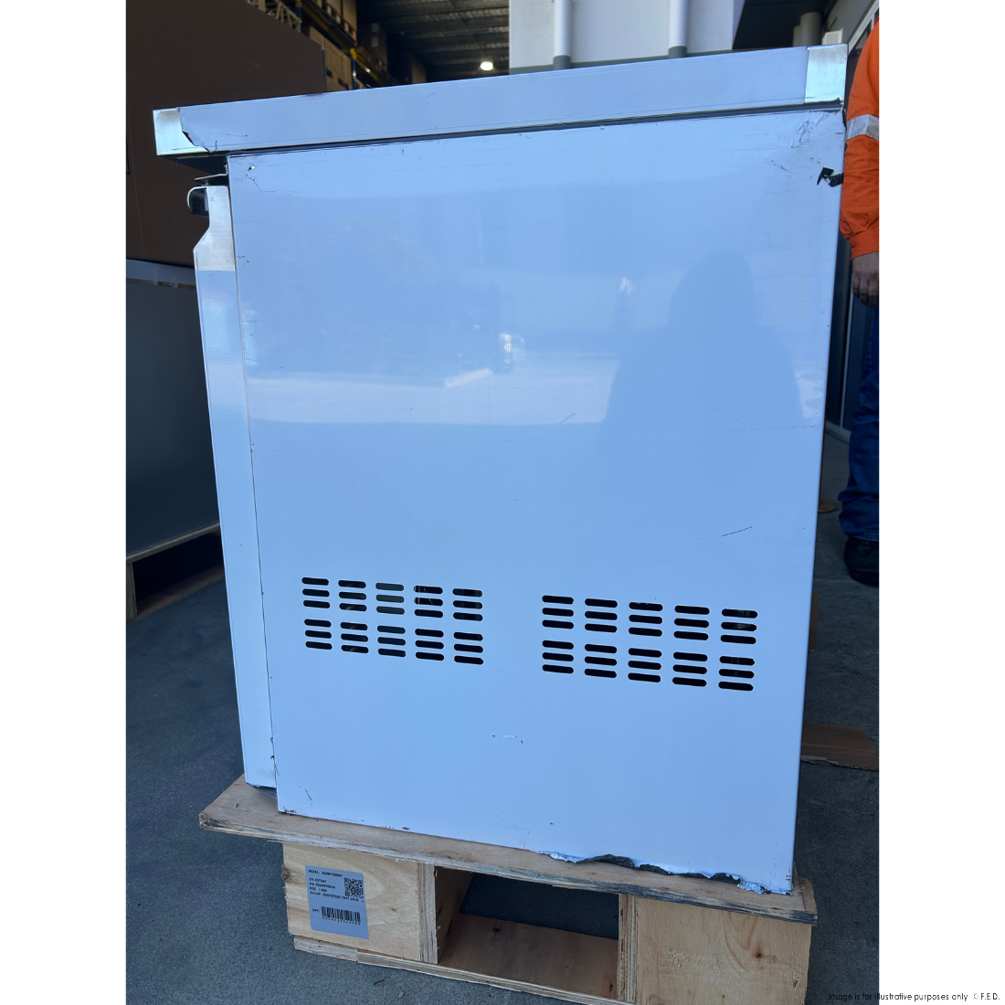 CLEARANCE - FED-X S/S Four Door Bench Fridge - XUB6C22S4V-QLD120