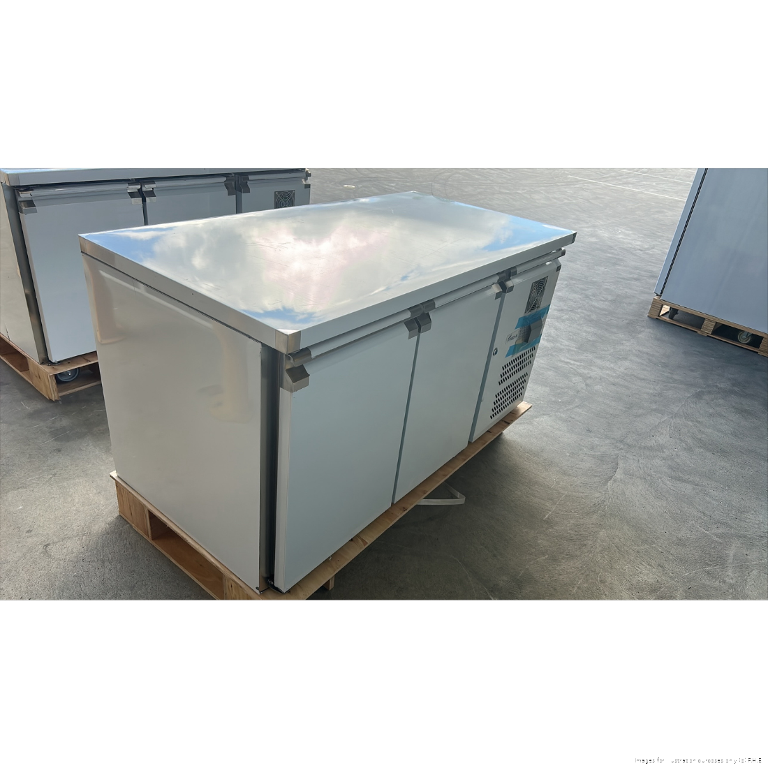 CLEARANCE - FED-X S/S Two Door Bench Fridge - XUB7C13S2V-QLD128