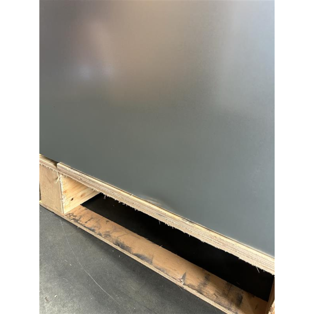CLEARANCE - FED-X S/S Single Door Upright Freezer - XURF650SFV-QLD149