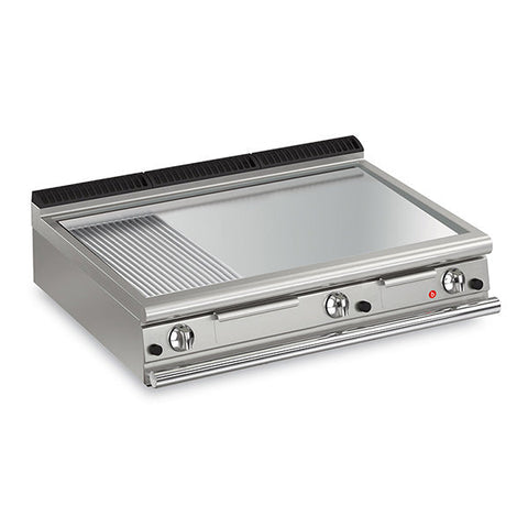 Baron 3 Burner Gas Fry Top With 2/3 Smooth 1/3 Ribbed Chrome Plate And Thermostat Control - 900Mm Depth