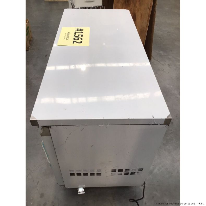 Ex-Showroom: FED-X S/S Two Door Bench Freezer XUB6F13S2V-NSW1562